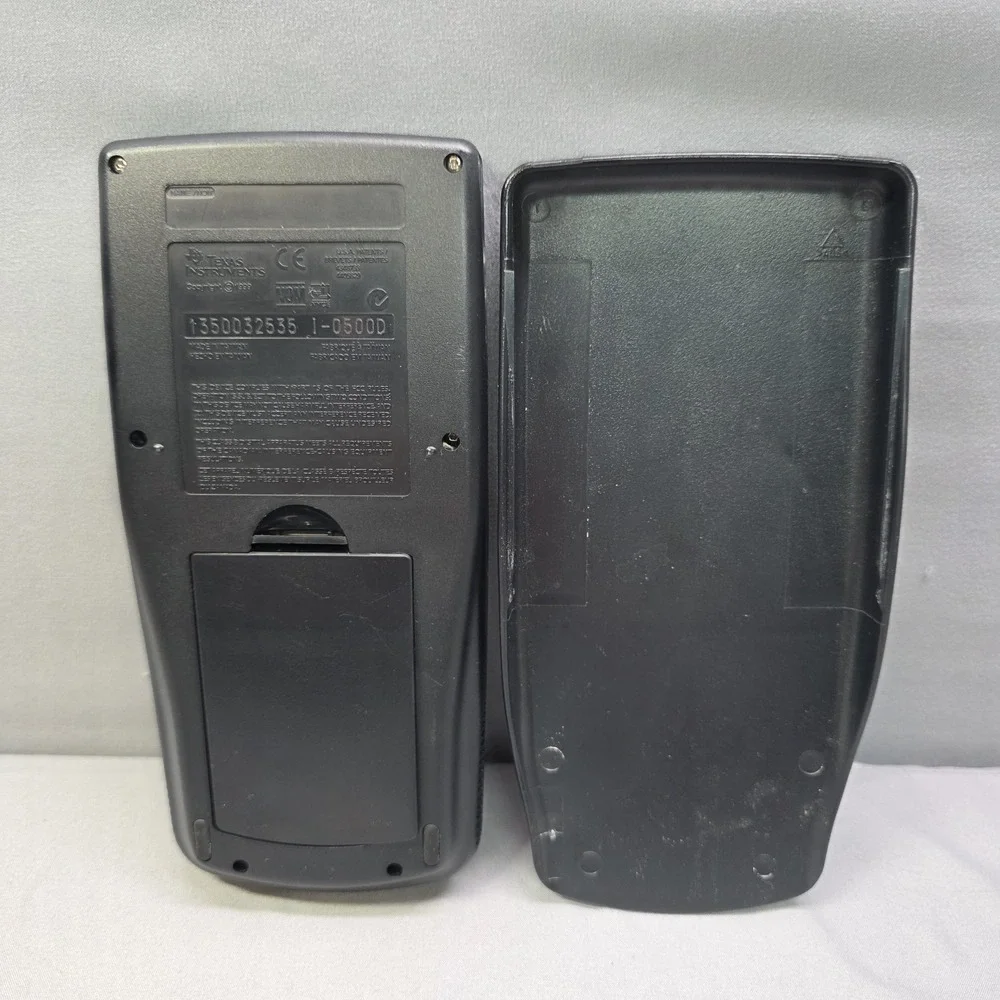 Texas‎ Instruments TI-89 Graphing Calculator With Cover Black